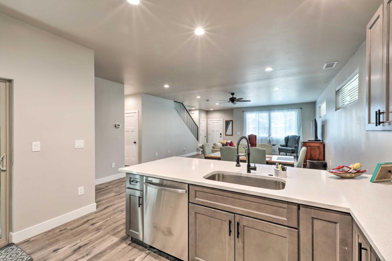Modern Flagstaff Home, 4 Mi To Downtown! Luaran gambar